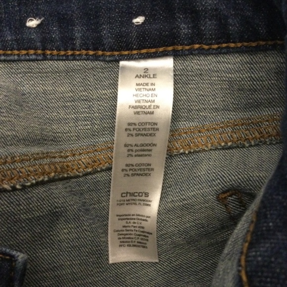 Chicos The Platinum ANKLE dark wash denim 4 button up closure Chicos sz 2 - Picture 6 of 6